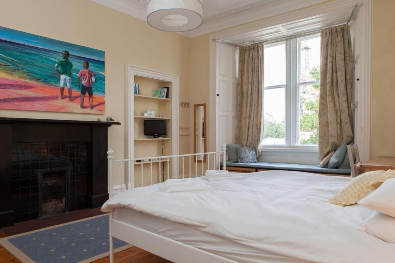 Amazing 4 Bedroom Apartment Just Off The Meadows Edinburgh Bagian luar foto