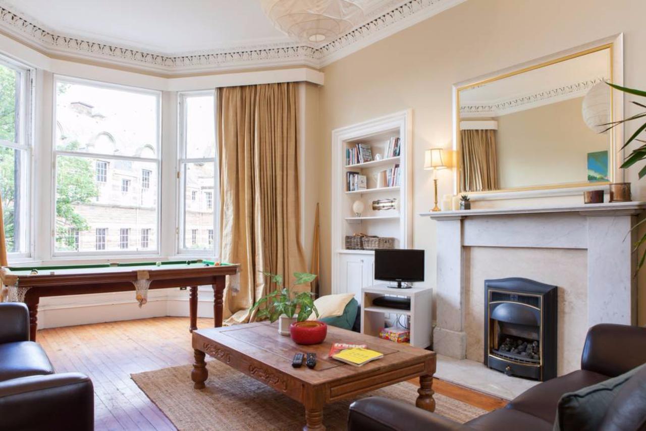 Amazing 4 Bedroom Apartment Just Off The Meadows Edinburgh Bagian luar foto